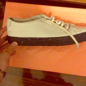 Common projects all white/blue bottom